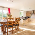 Clos D'amont By Interhome * Portbail